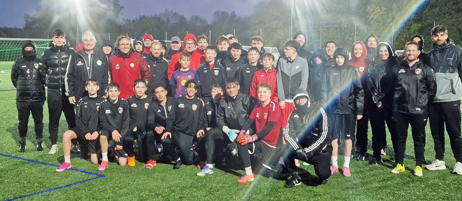 Teilnehmer und Vorführgruppe des Trainer-Seminars in Bitburg
